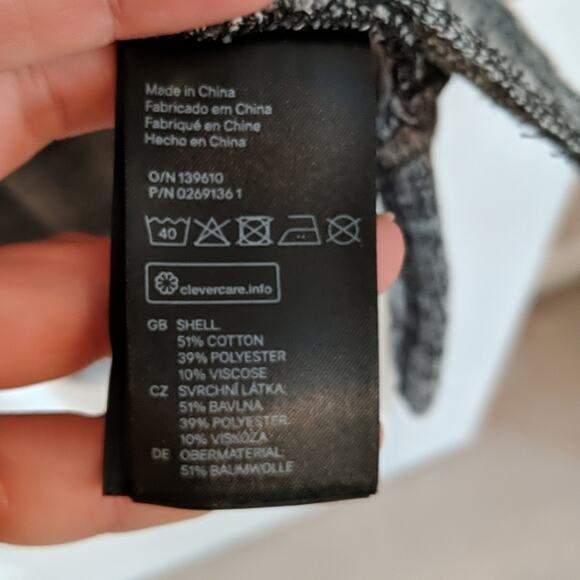 EUC Divided Sweater Blazer, 8 - Picture 5 of 7